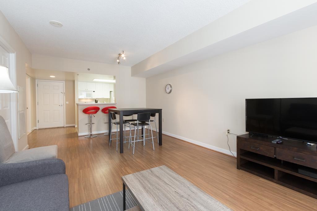 Pentagon City Luxury Apartment Arlington Esterno foto